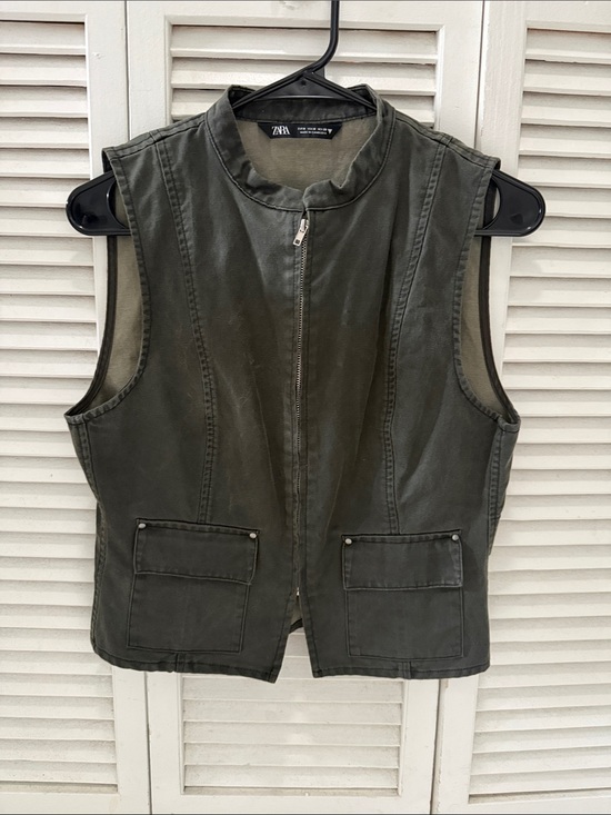 Zara Tops - Zara Olive Green Zip Front Utility Vest